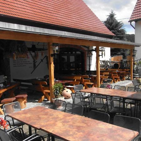 Restaurant & Pension "Bauernhof Zum Silberbergwerk" Limabach - Oberfrohna Kültér fotó